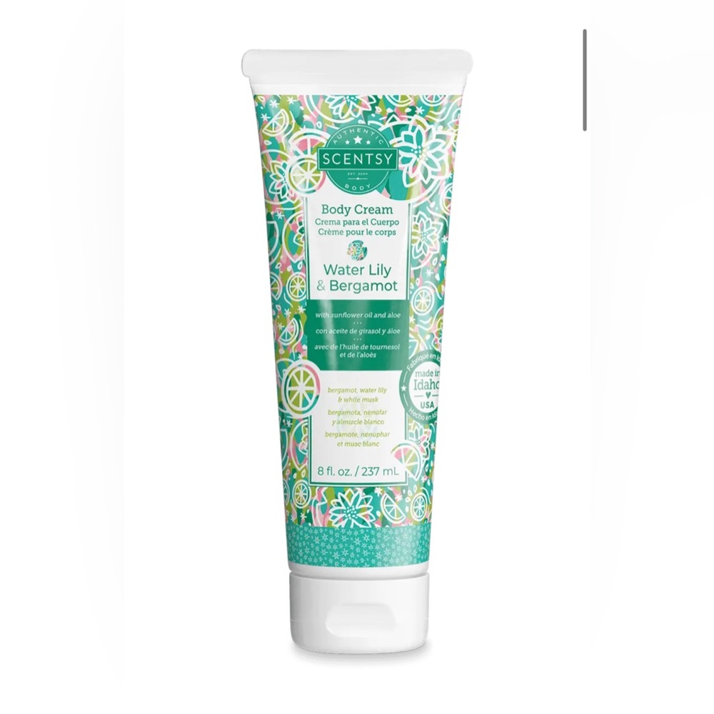 Scentsy Water Lily & Bergamot Body Cream - 8oz - NEW